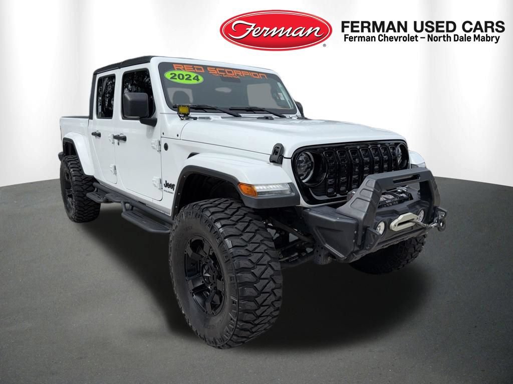 Used 2024 Jeep Gladiator Sport AWD/4WD image 1
