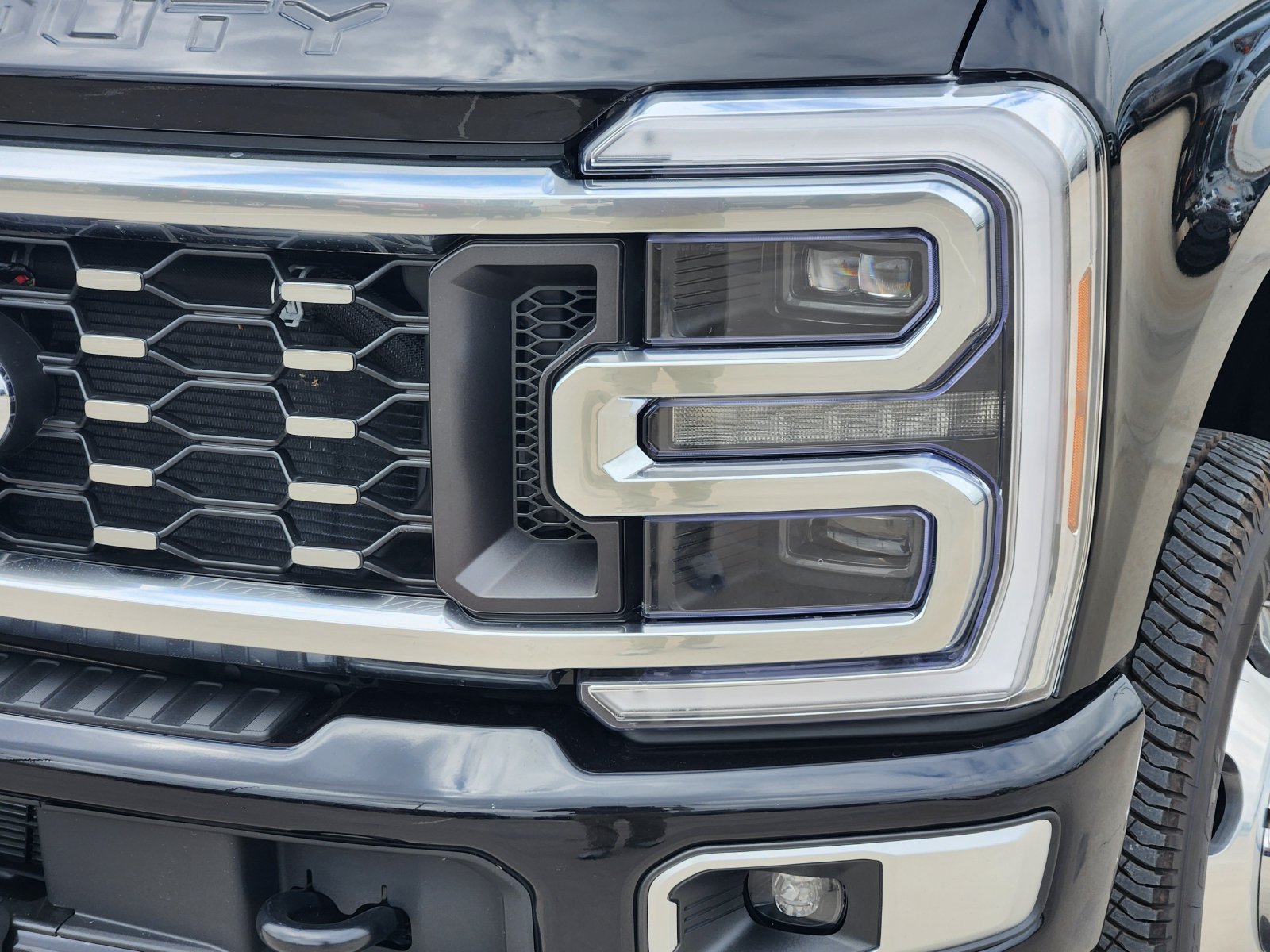 New 2026 Ford F350 Platinum w/ Platinum Plus Package AWD/4WD image 12