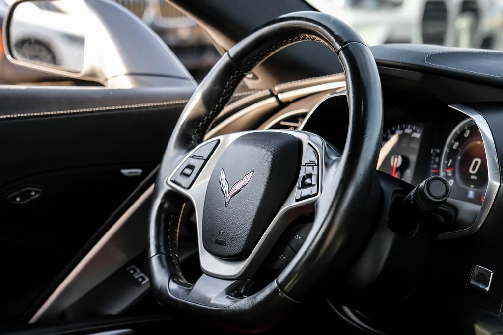 Used 2016 Chevrolet Corvette Stingray Coupe RWD image 12