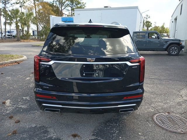 Used 2022 Cadillac XT6 Premium Luxury image 4