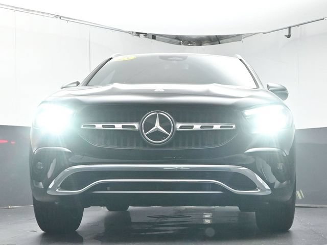 Certified 2025 Mercedes-Benz GLA 250 image 35