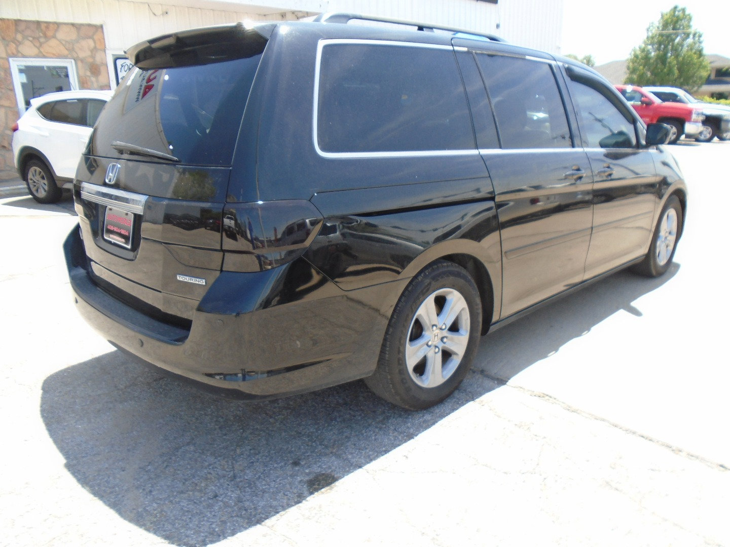 Used 2010 Honda Odyssey Touring image 2