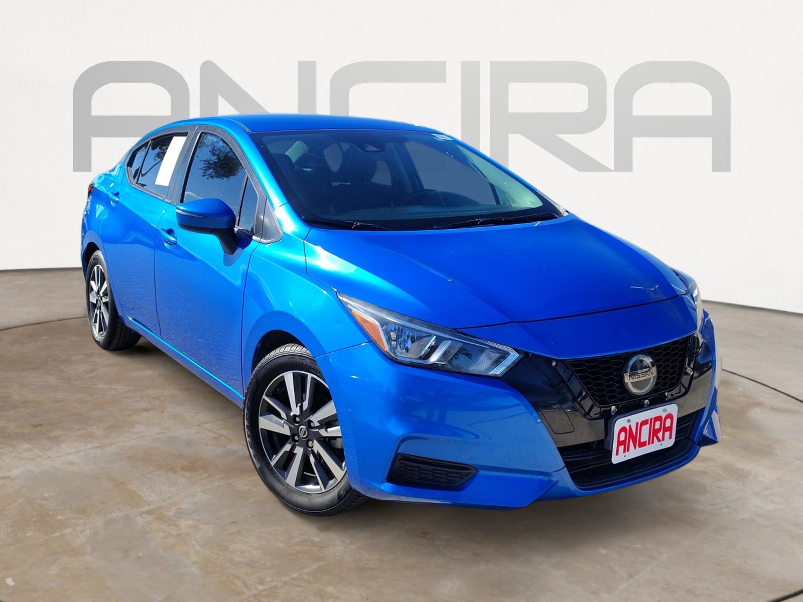 Used 2020 Nissan Versa SV image 7