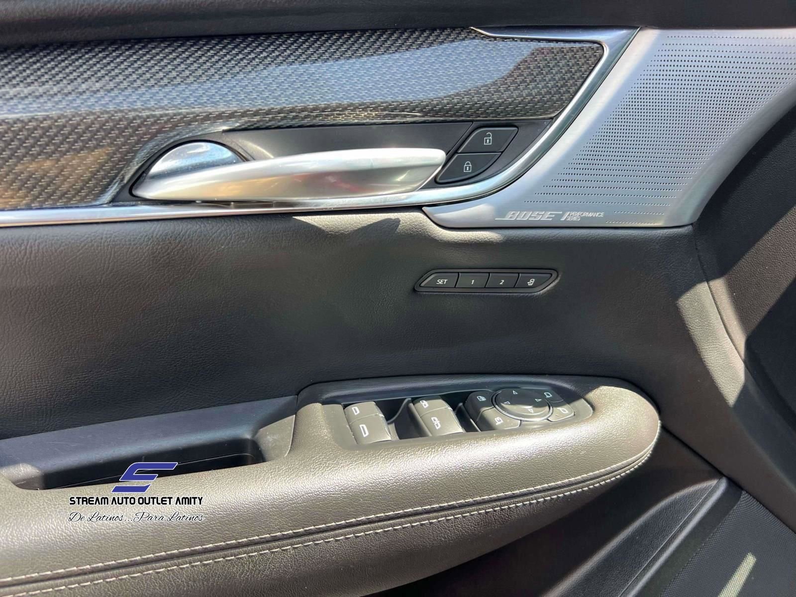 Used 2022 Cadillac XT5 Sportv image 17