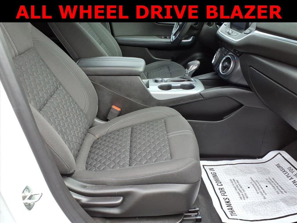 Used 2022 Chevrolet Blazer LT image 9
