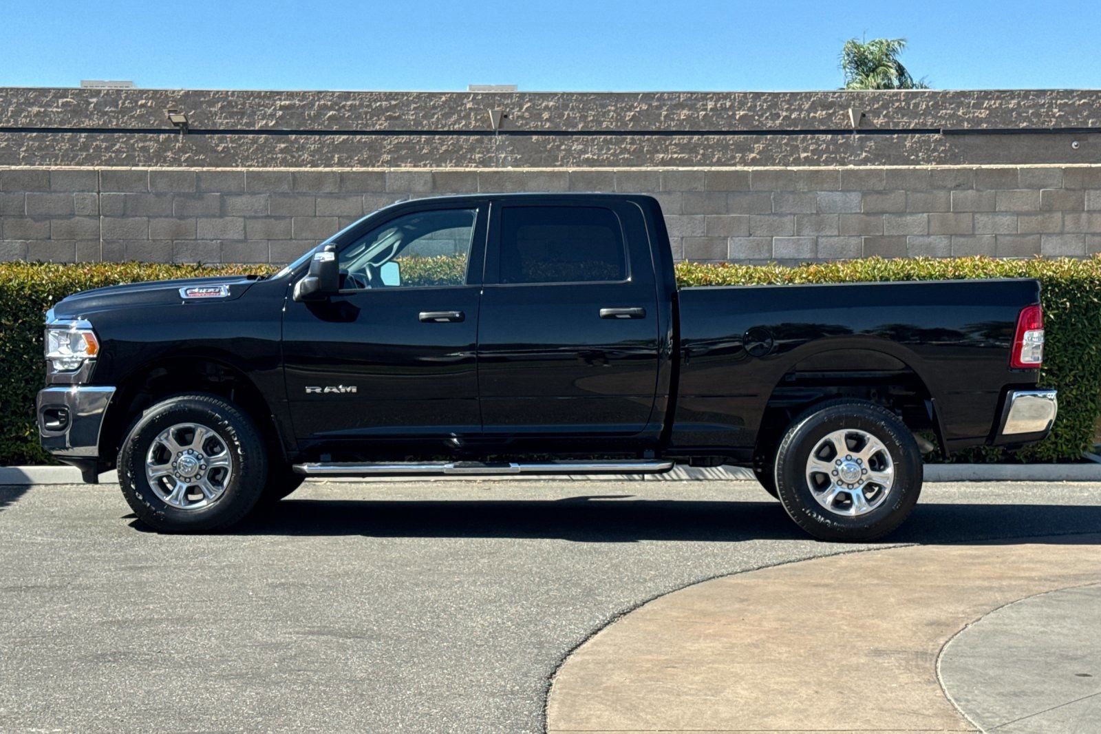 Used 2024 RAM 2500 Big Horn w/ Bed Utility Group AWD/4WD image 7