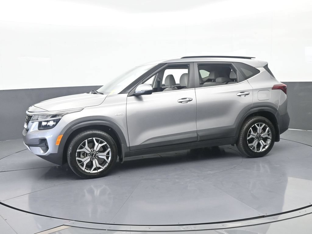 Used 2022 Kia Seltos EX AWD/4WD video 2