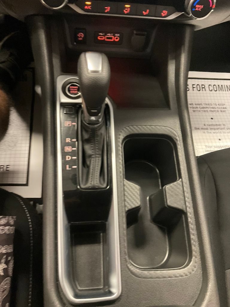 Used 2025 Nissan Sentra SV FWD image 21