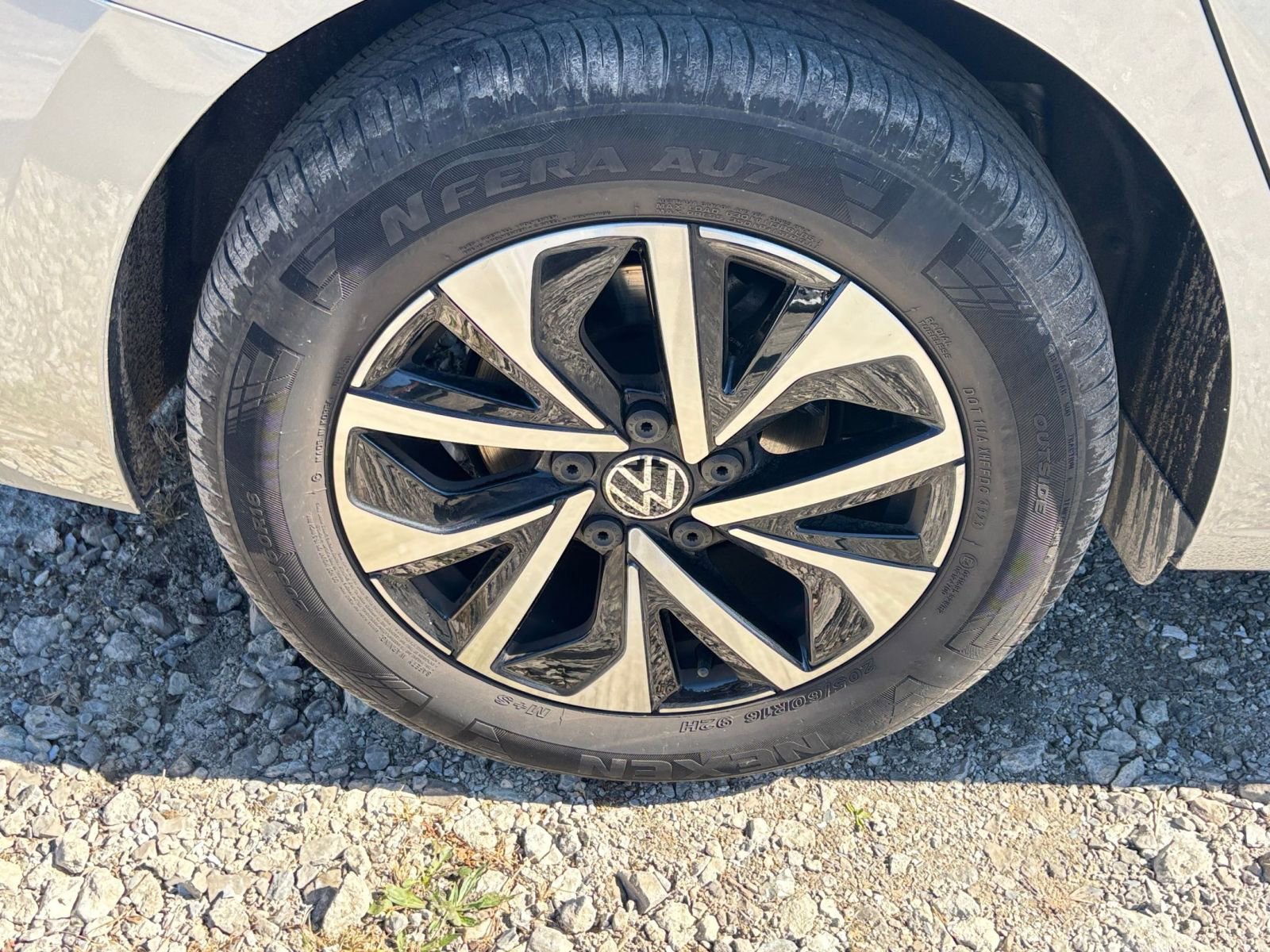 Used 2024 Volkswagen Jetta S image 28