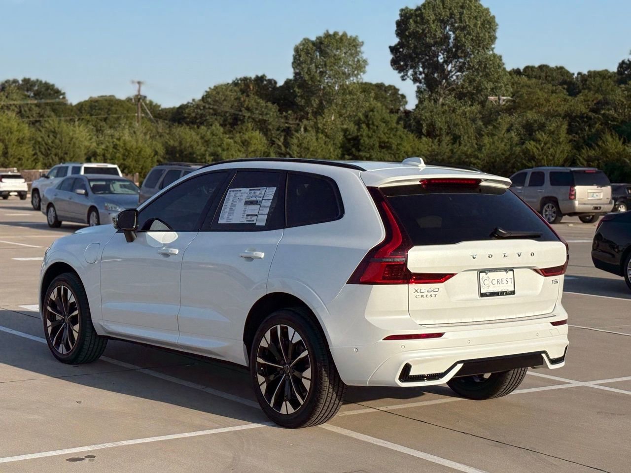 New 2026 Volvo XC60 T8 Plus w/ Protection Package Premier image 4