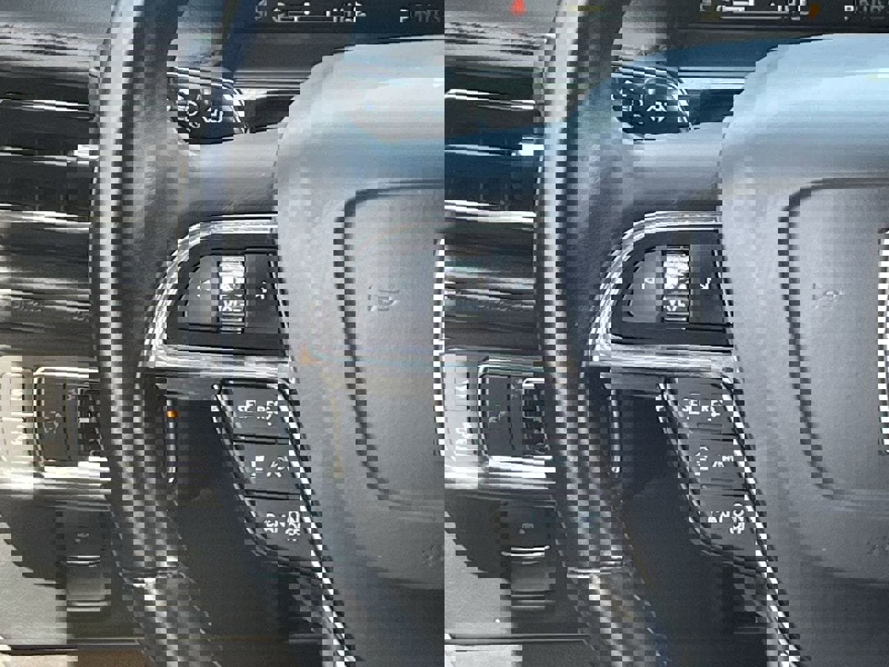 Used 2022 Lincoln Nautilus Reserve w/ Equipment Group 201A image 22