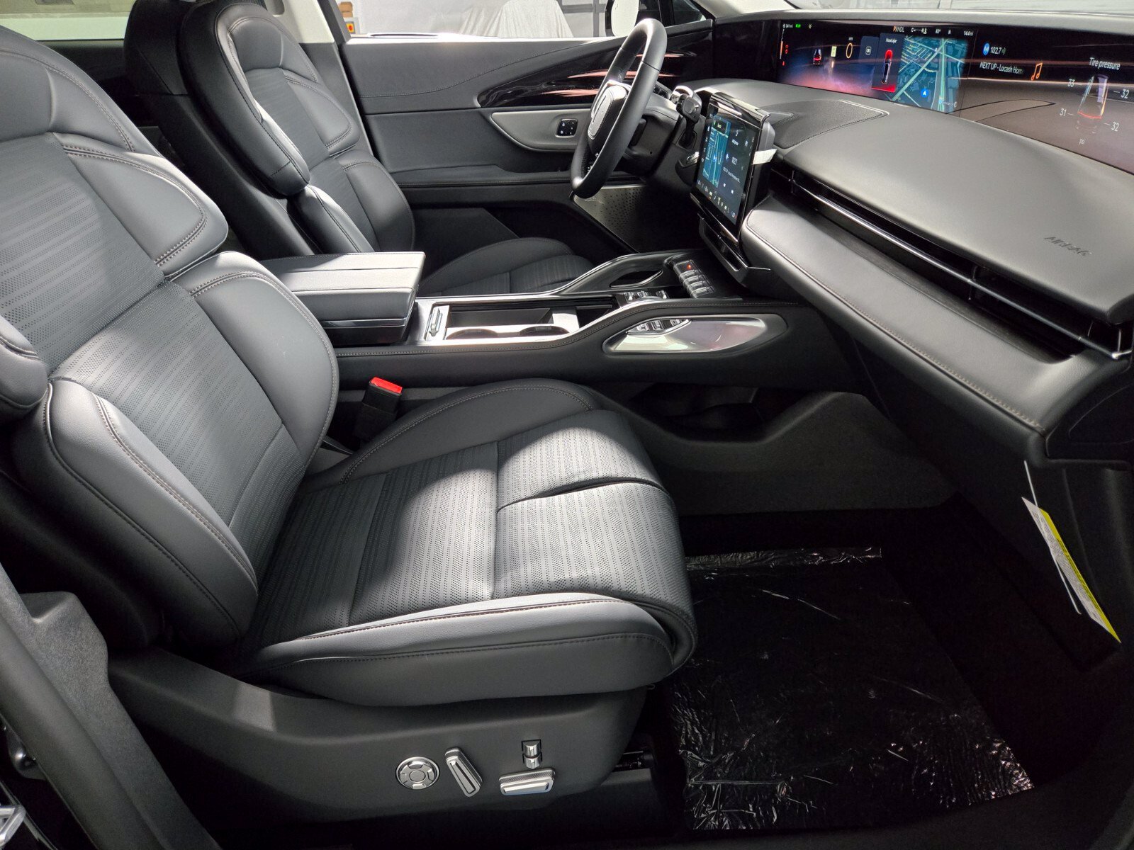 New 2026 Lincoln Nautilus Reserve AWD/4WD image 20
