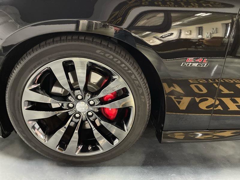 Used 2014 Dodge Charger SRT8 w/ Harman/Kardon Audio Group RWD image 19