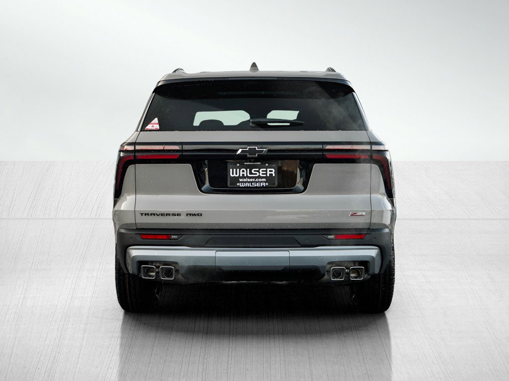 New 2026 Chevrolet Traverse Z71 w/ Enhanced Driving Package image 5
