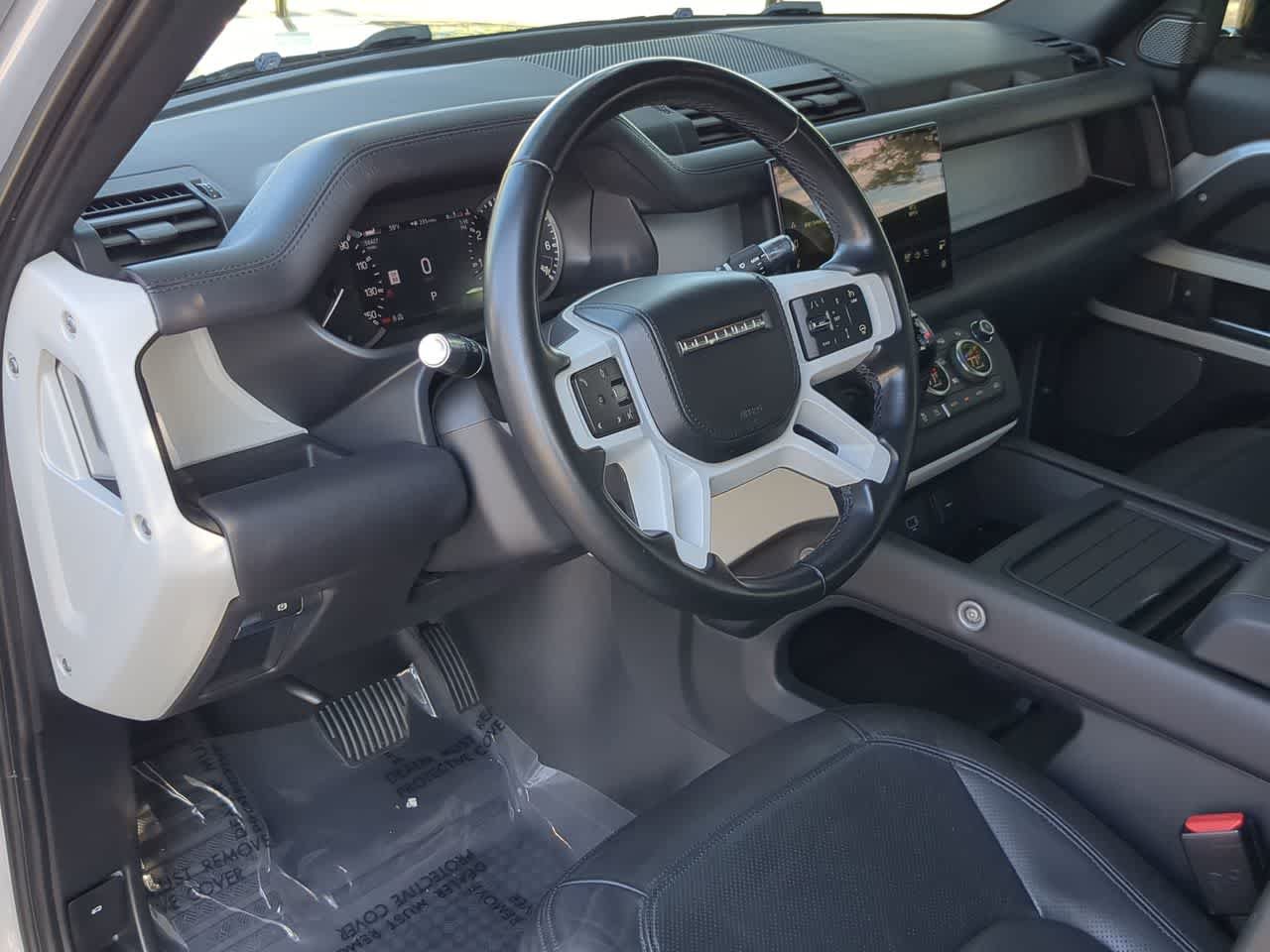 Used 2022 Land Rover Defender 110 XS Edition AWD/4WD image 10