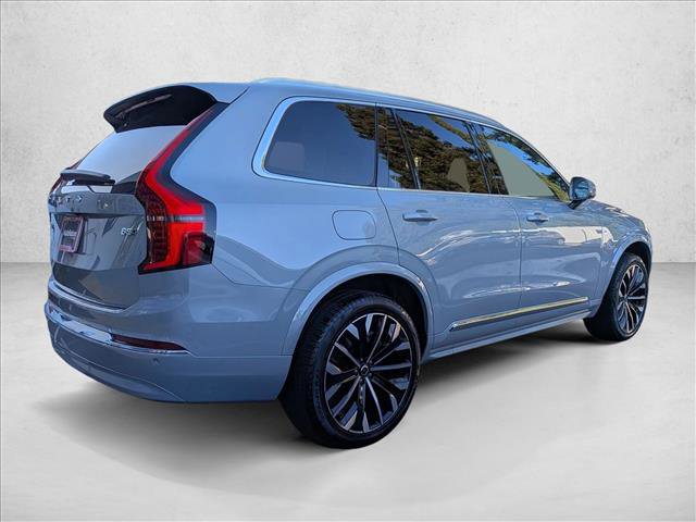 Certified 2025 Volvo XC90 B5 Core w/ Protection Package Premier image 4