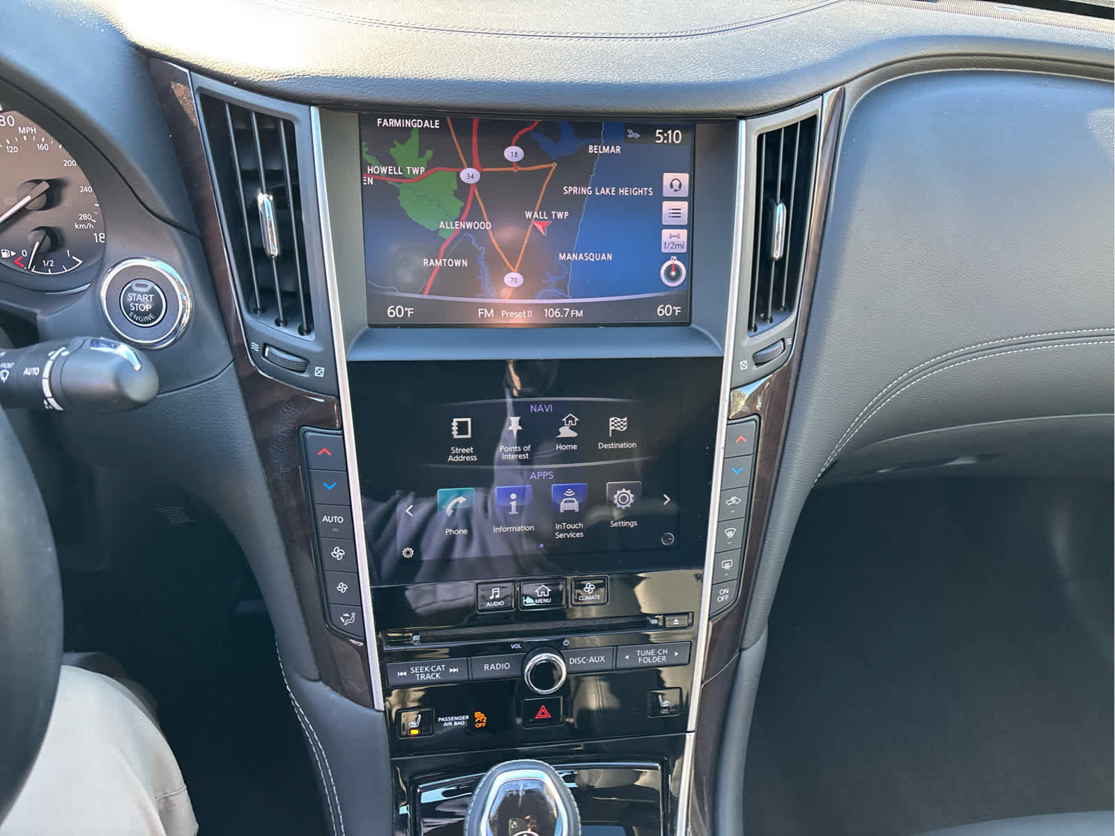 Used 2018 INFINITI Q50 Luxe w/ Essential Package (3.0T Luxe) image 18