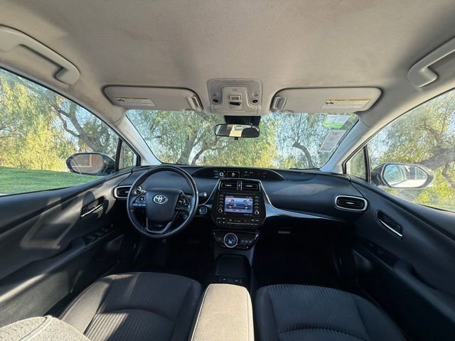 Used 2020 Toyota Prius Prime LE image 15