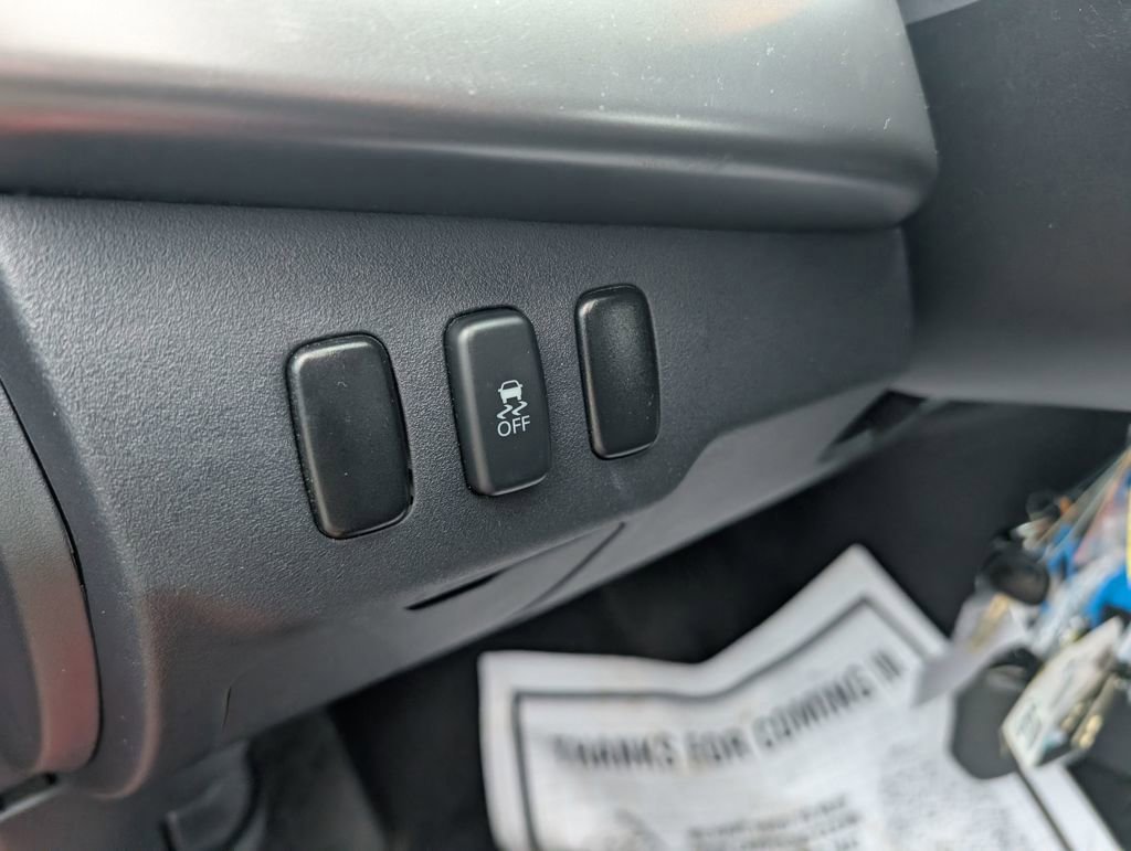 Used 2012 Mitsubishi Lancer SE image 16