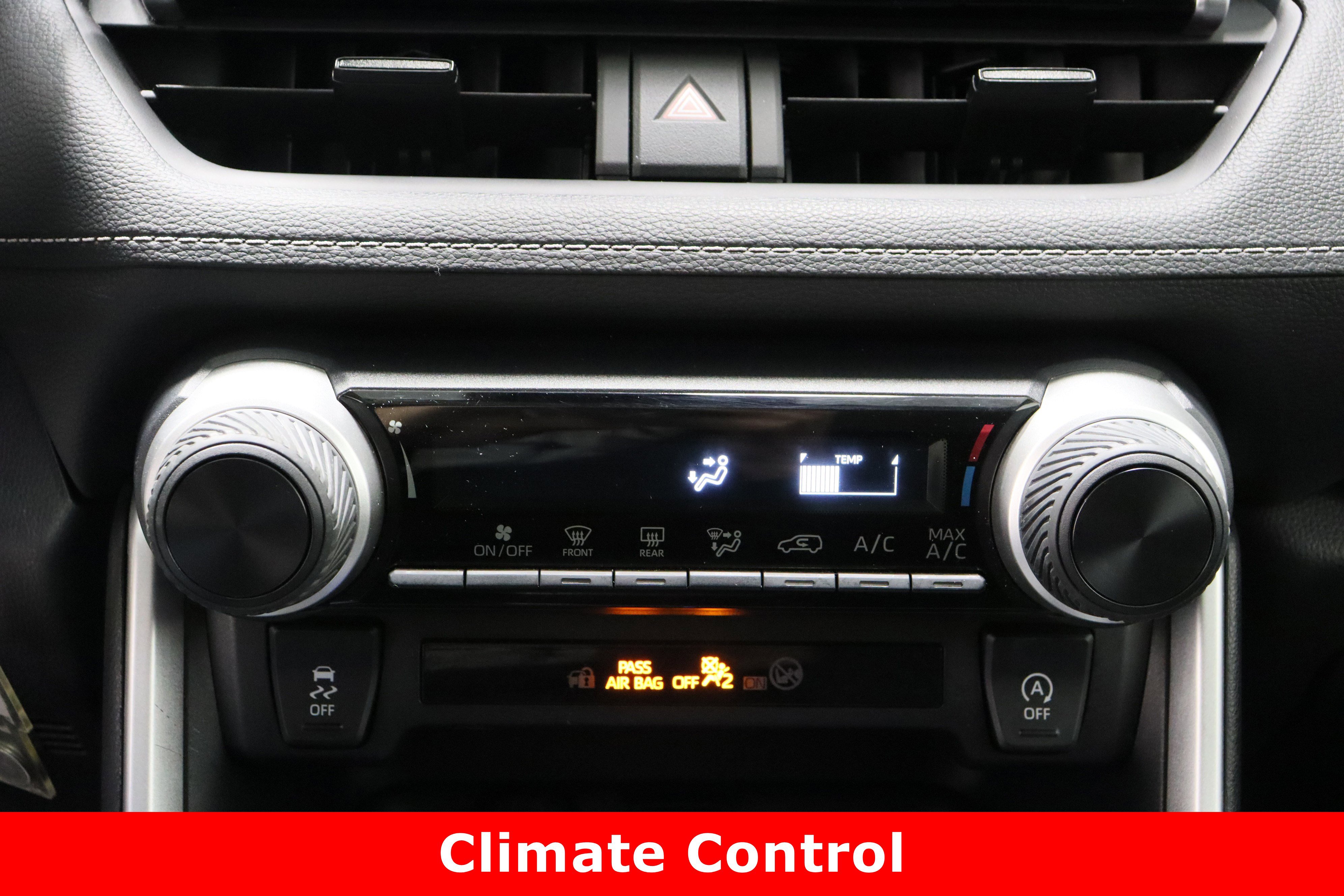 Used 2024 Toyota RAV4 LE image 18