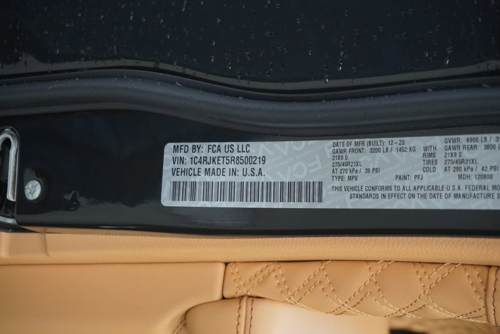 Certified 2024 Jeep Grand Cherokee L Summit AWD/4WD image 56