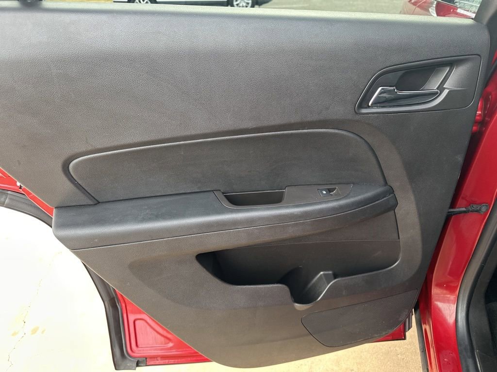 Used 2015 GMC Terrain SLE image 19