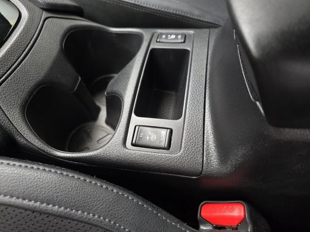 Used 2022 Nissan Rogue Sport SL AWD/4WD image 39