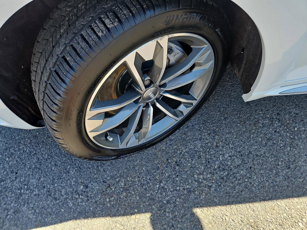 Used 2018 Audi A4 2.0T allroad Premium Plus AWD/4WD image 12