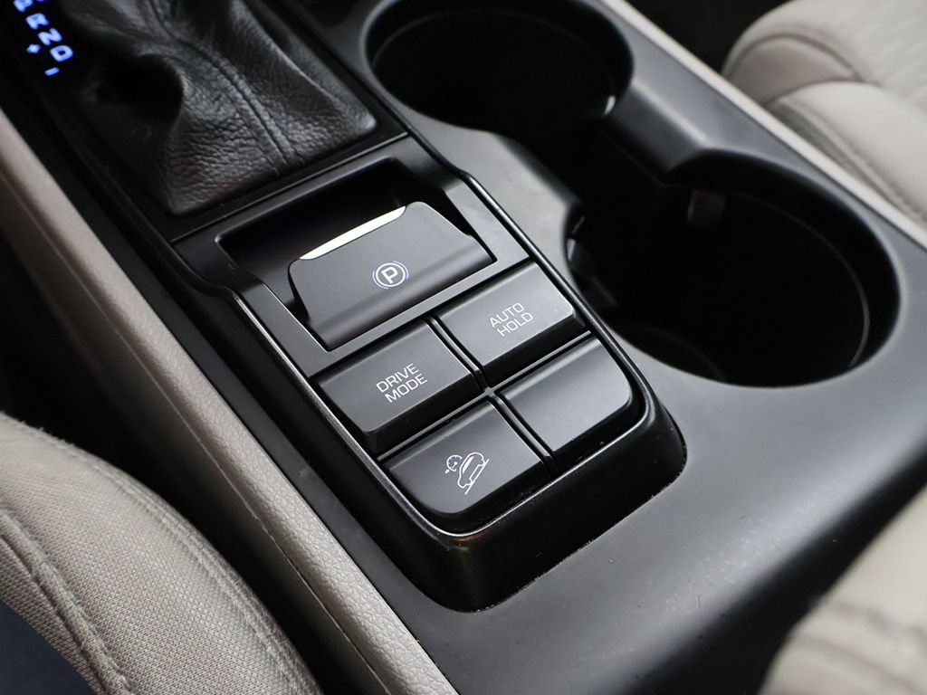 Used 2021 Hyundai Tucson Value AWD/4WD image 47