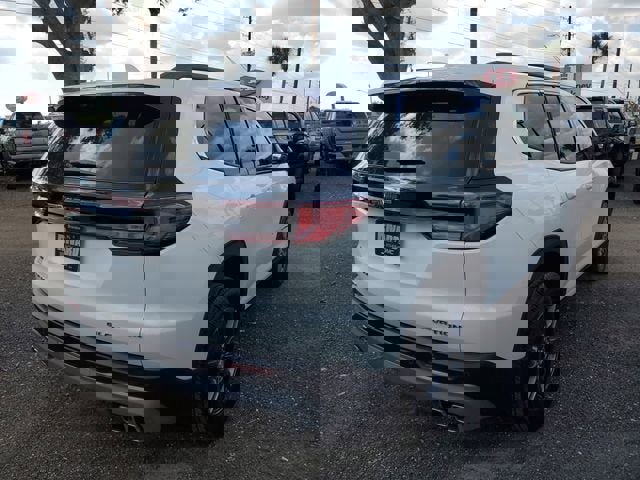 New 2026 GMC Acadia Elevation image 5