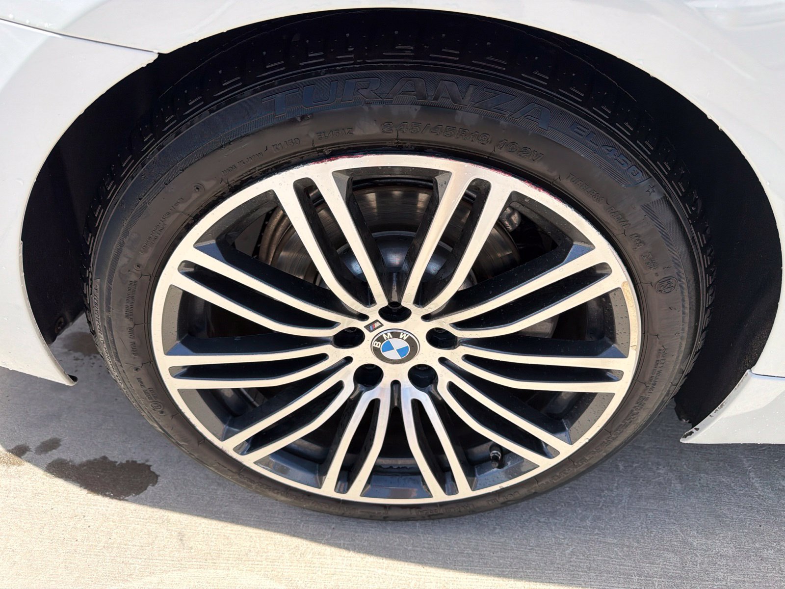 Used 2019 BMW 530i xDrive w/ M Sport Package AWD/4WD image 13