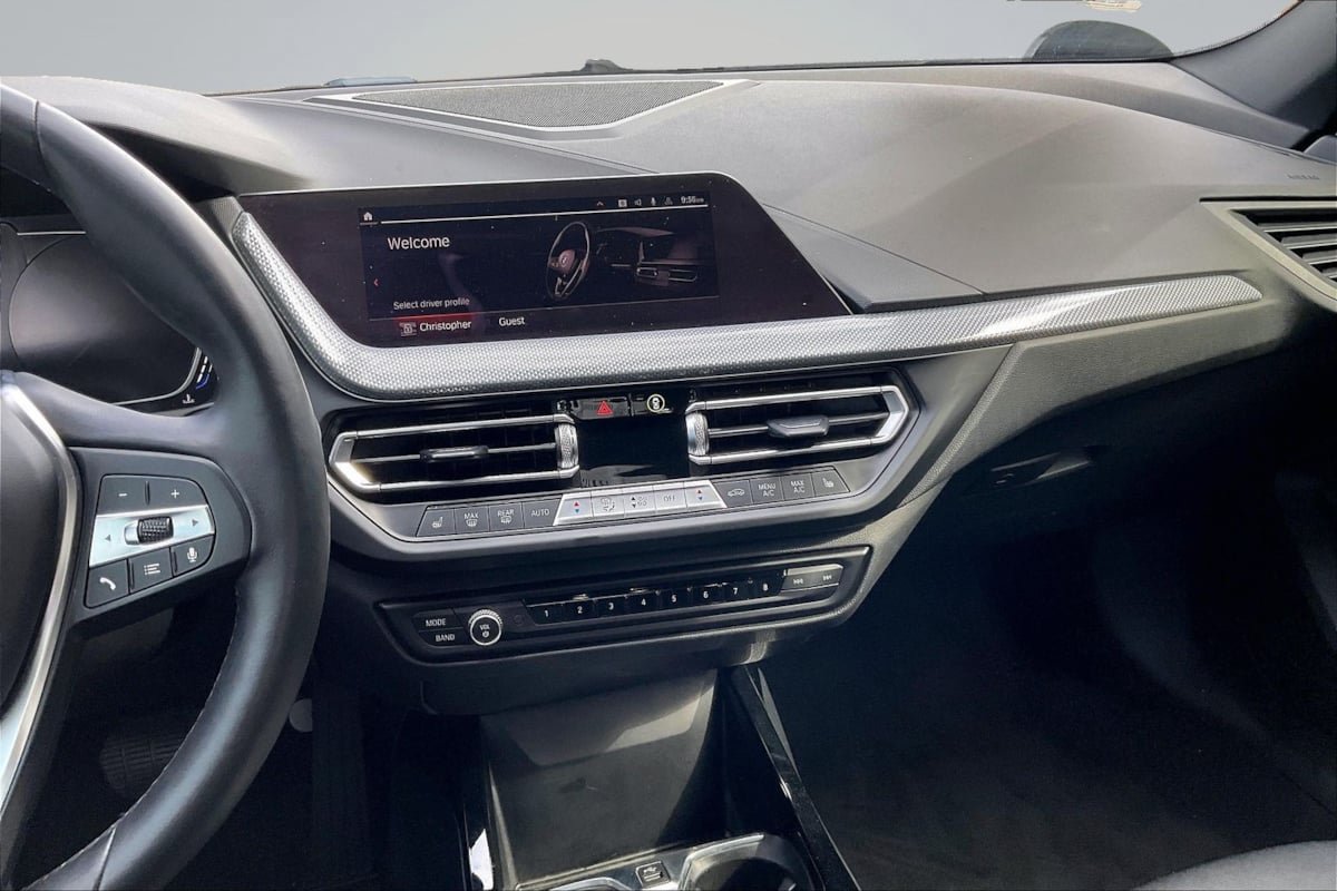 Used 2021 BMW 228i Gran Coupe FWD image 6