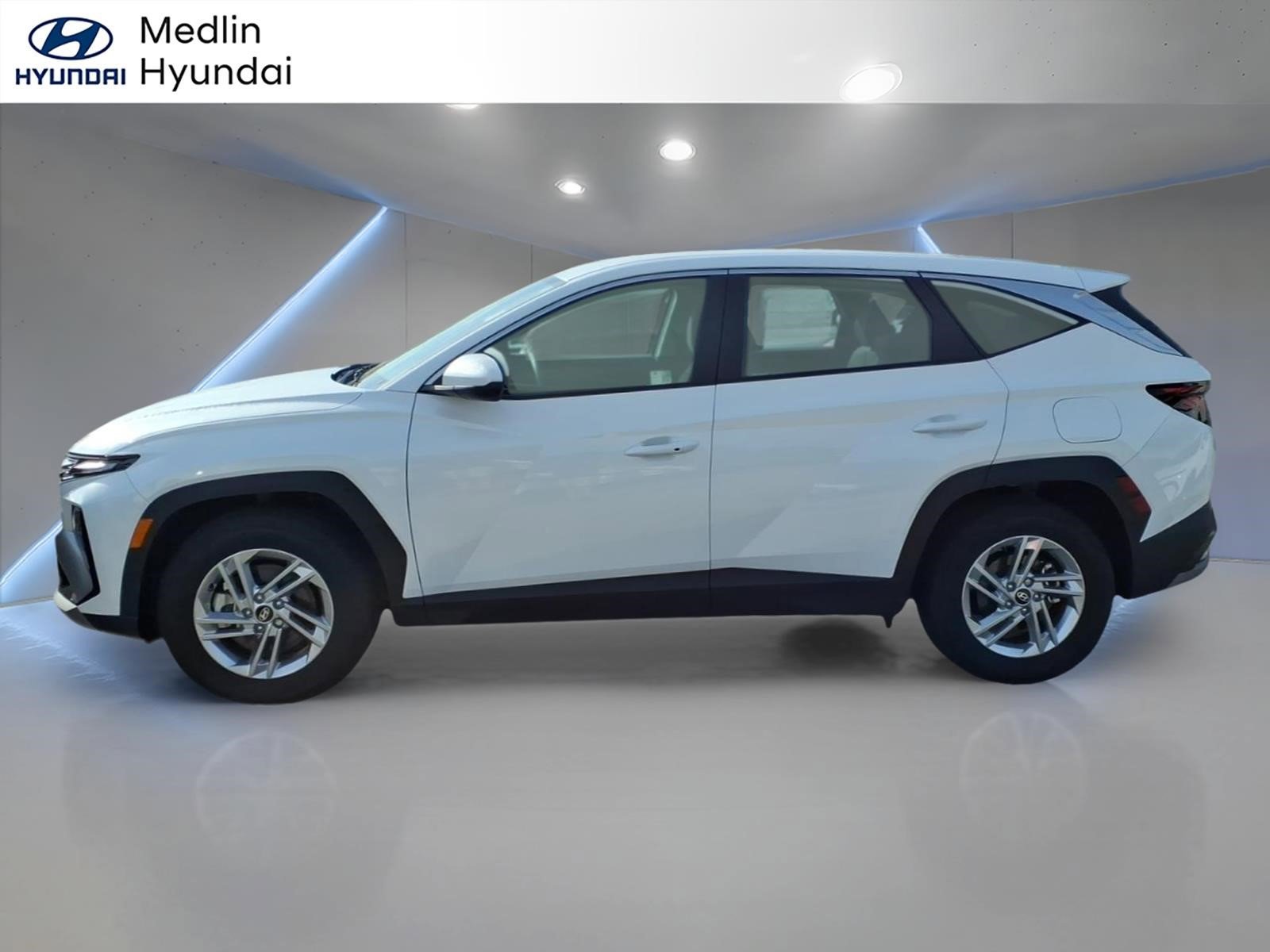 Used 2025 Hyundai Tucson SE FWD image 7