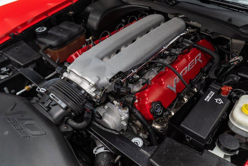 Used 2004 Dodge Viper SRT-10 RWD image 45