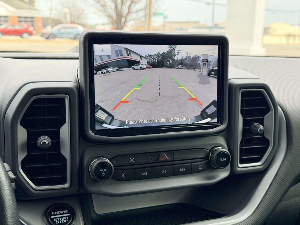 Used 2023 Ford Bronco Sport Outer Banks w/ Tech Package image 4