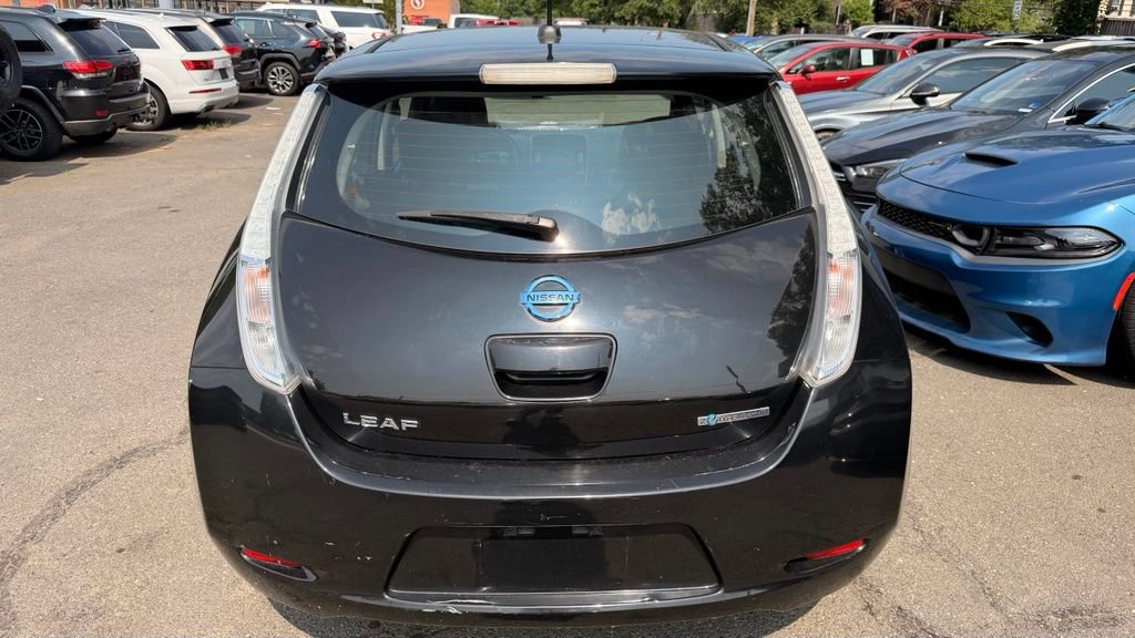 Used 2013 Nissan Leaf FWD image 6