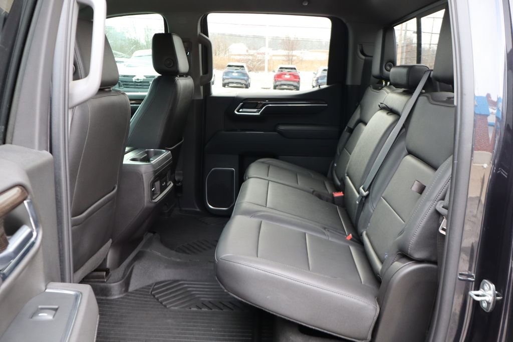 Used 2022 Chevrolet Silverado 1500 LT Trail Boss w/ LT Trail Boss Premium Package image 43