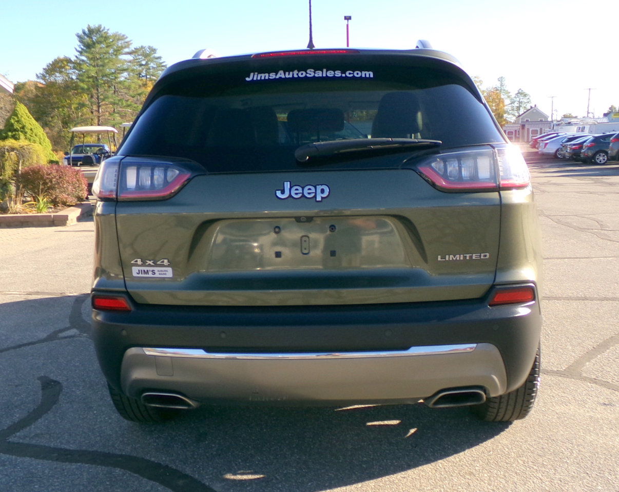 Used 2019 Jeep Cherokee Limited image 11