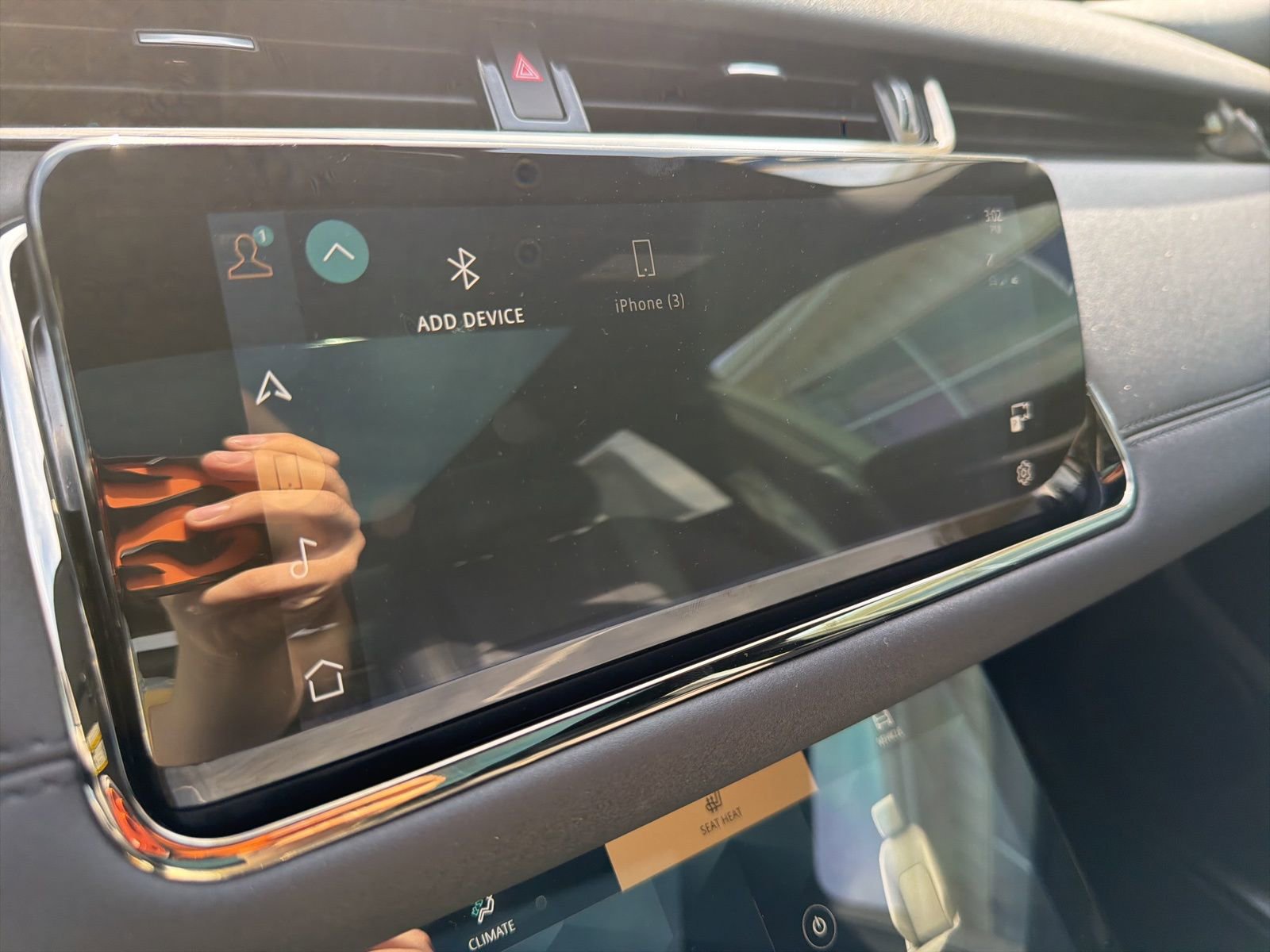 Used 2023 Land Rover Range Rover Evoque R-Dynamic SE image 43