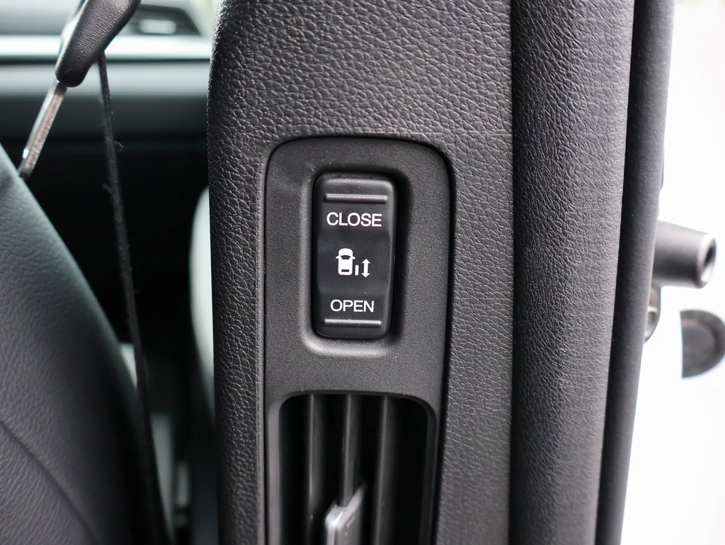 Certified 2025 Honda Odyssey EX-L image 15