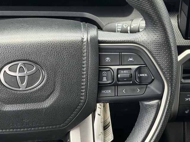 Used 2025 Toyota 4Runner Limited image 13