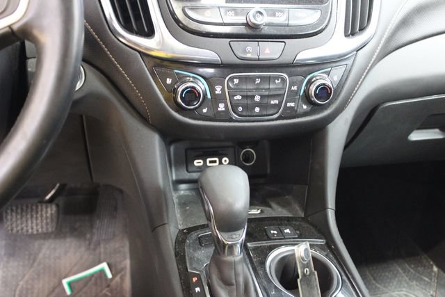 Used 2023 Chevrolet Equinox Premier AWD/4WD image 20