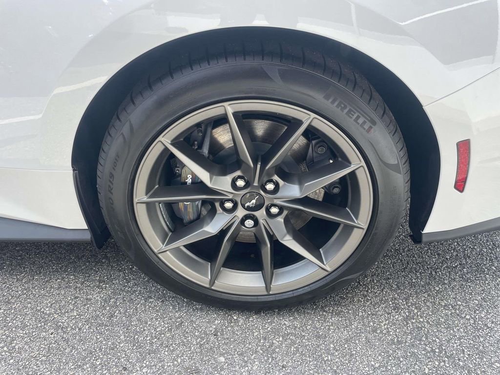 New 2025 Ford Mustang Dark Horse image 22