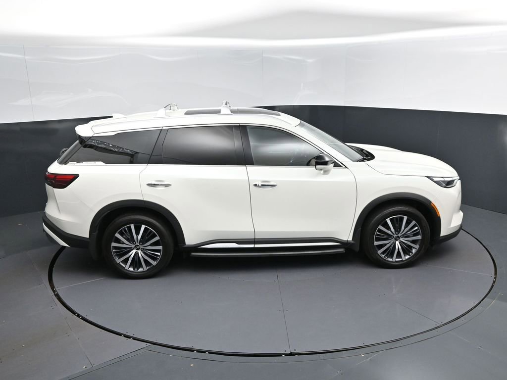Used 2023 INFINITI QX60 Sensory w/ Vision Package image 33