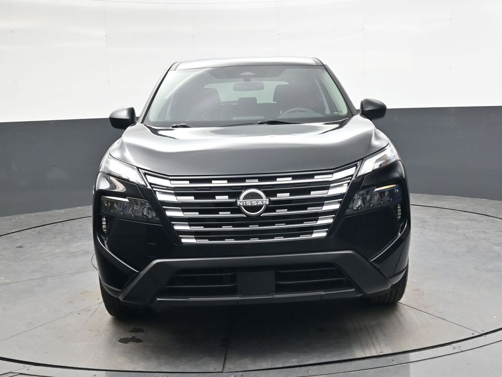 Used 2024 Nissan Rogue S image 10