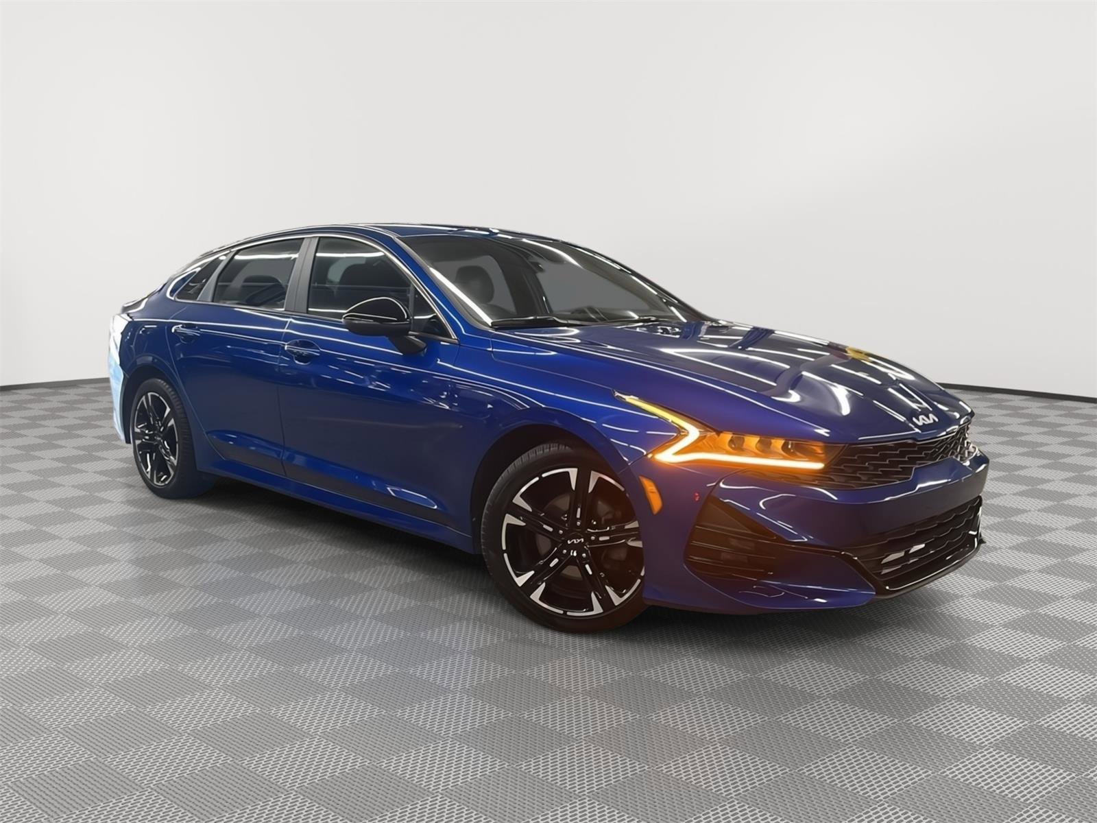 Used 2022 Kia K5 GT-Line image 3