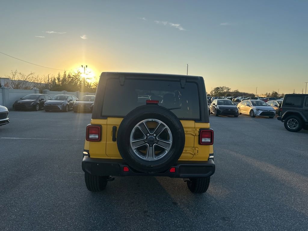 Used 2021 Jeep Wrangler Unlimited Sahara image 7