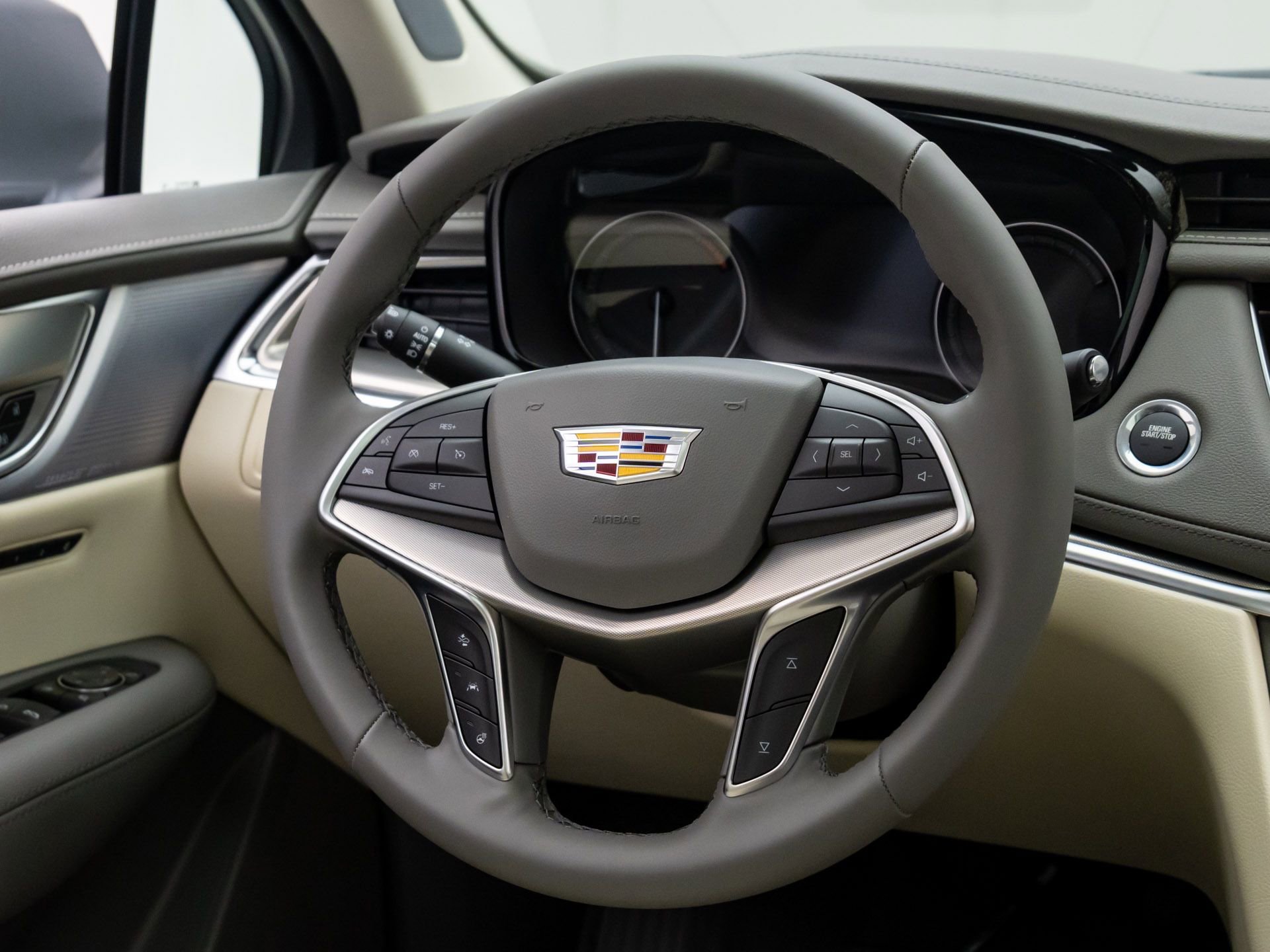 New 2026 Cadillac XT5 Premium Luxury w/ Driver Assist Package image 13