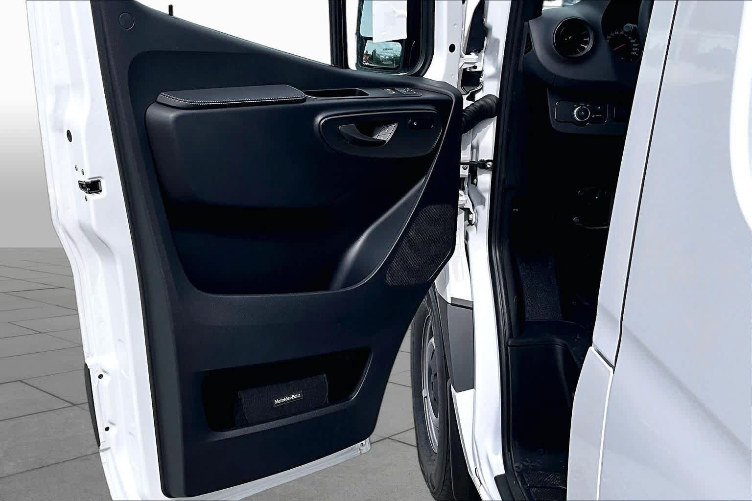 New 2026 Mercedes-Benz Sprinter 2500 image 10