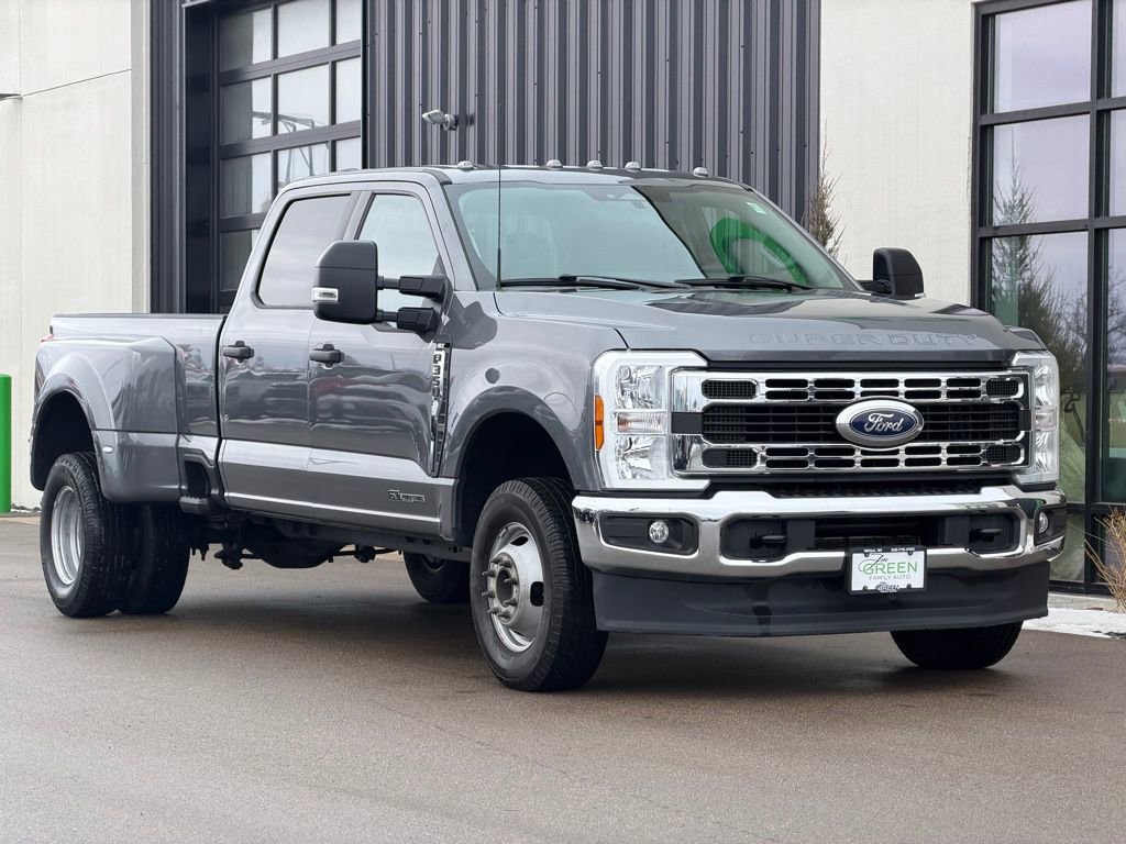 Used 2024 Ford F350 XLT image 4